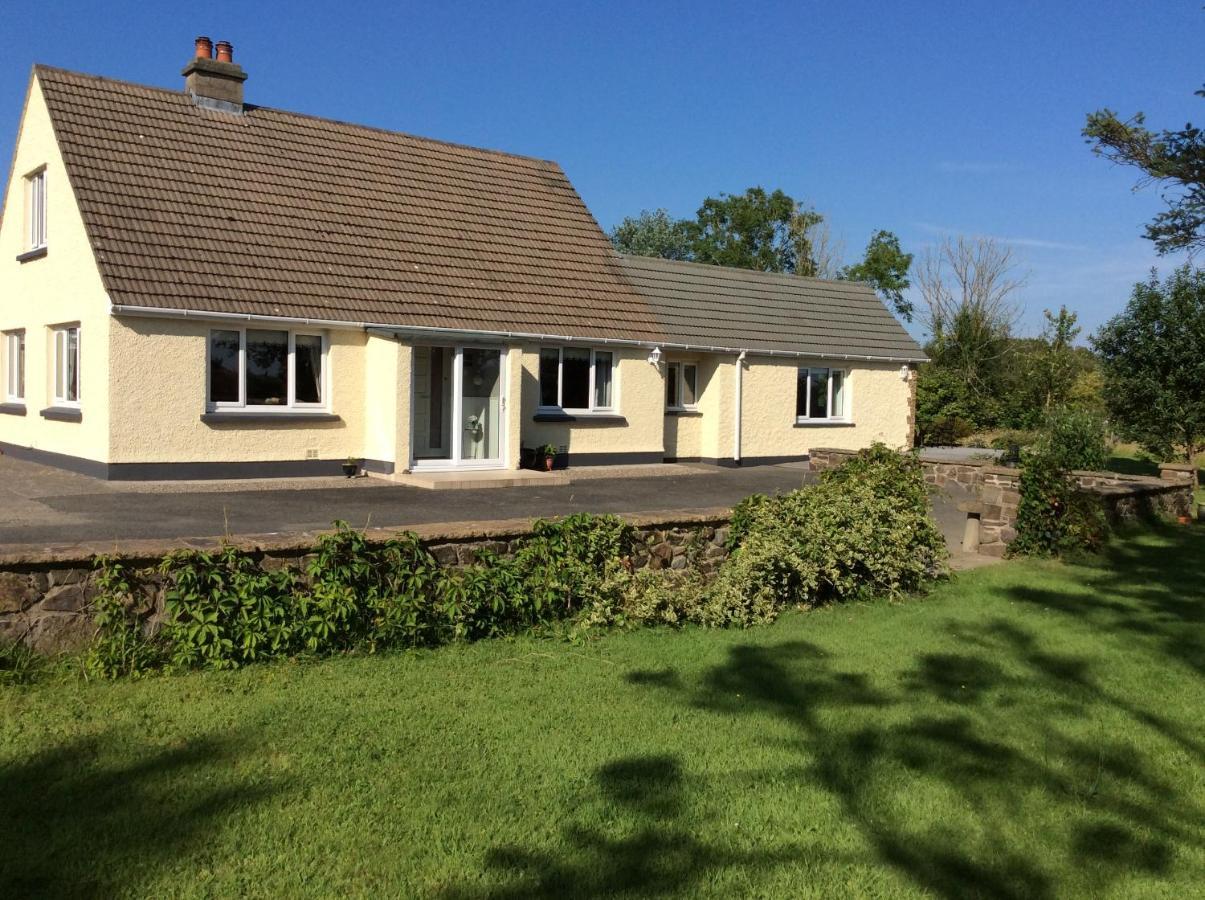 Pembrokeshire Fields Hotel Haverfordwest Exterior foto